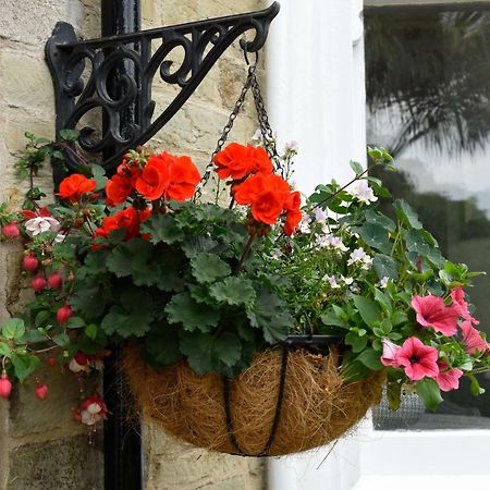 Cliftons Guest House Truro Exterior foto